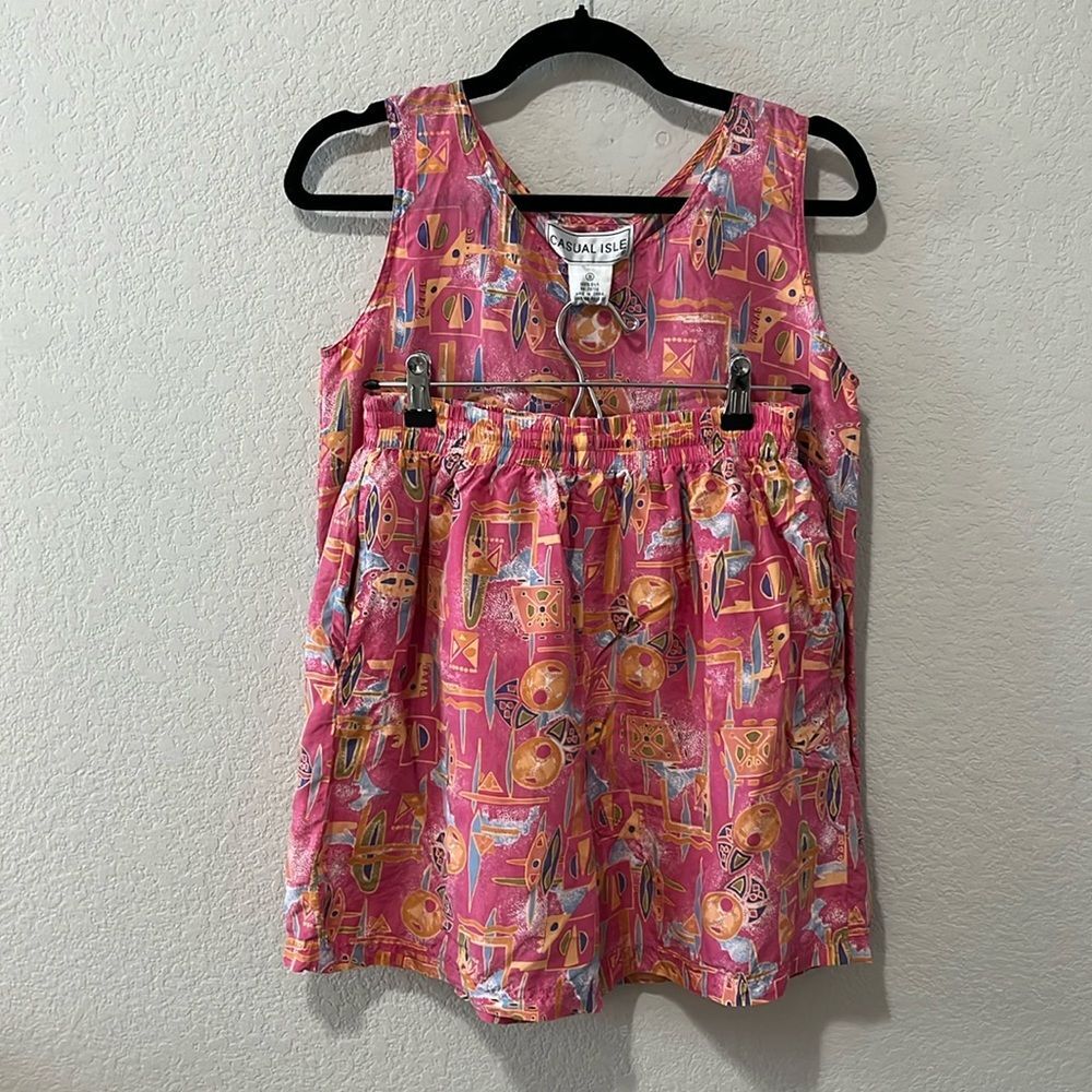 CASUAL ISLE Vintage 80/90's 100% Silk Two Piece Short/Tank Set, Size S